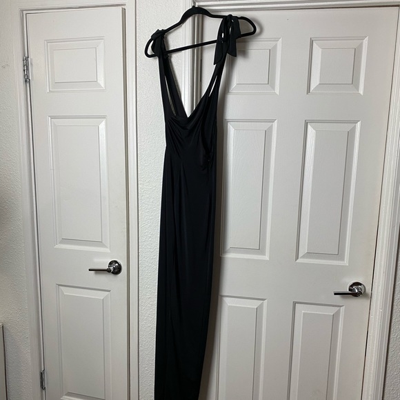 Nookie Selene Halter Maxi Dress Gown Black - Picture 8 of 10